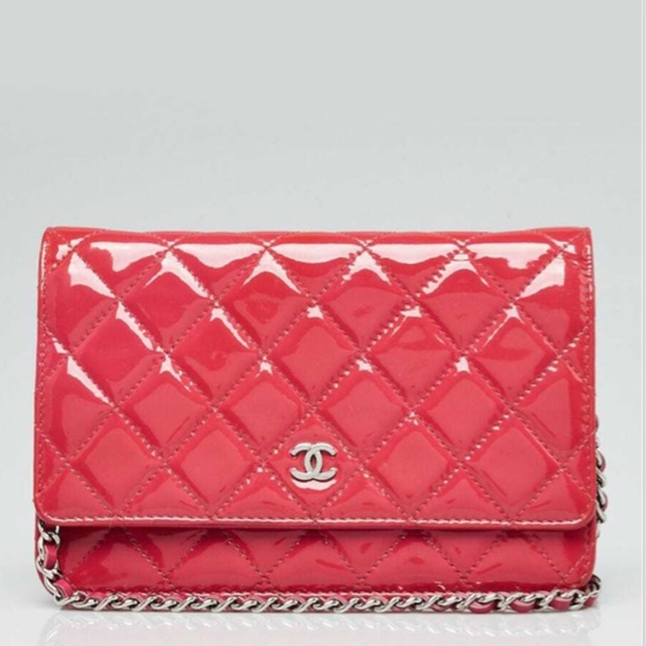 New! Authenticated Chanel CC Patent Leather CORAL RED MINI Bag SHW WOC - Picture 7 of 16